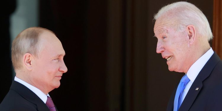Biden y Putin hablarán el jueves de la crisis ucraniana