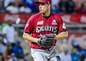 Raúl Valdés sale al frente en blanqueada de Gigantes a Tigres; Urrutia pega H4