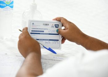 A partir del 31 de enero exigirán tarjeta de vacunación con tercera dosis en RD