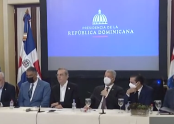 Abinader promulga Reglamento de Aplicación Ley Orgánica PN tras seis años de espera