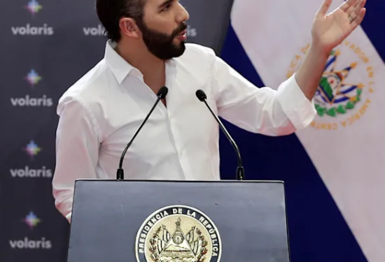 Bukele dice a la comunidad internacional que «no se metan» con tema de la paz