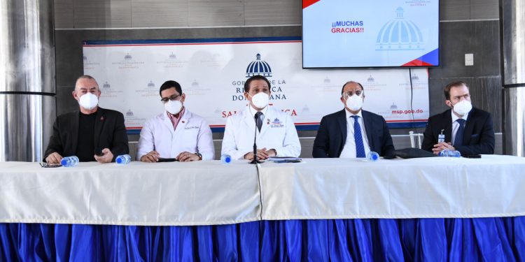 Salud Pública insta a la población colocarse tercera dosis de vacuna ante del 31 de enero