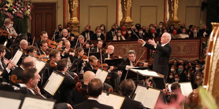 El Concierto de Año Nuevo vibra de esperanza con el regreso del público