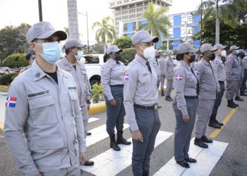 Mayor general Alberto Then instruye a todos sus agentes a fortalecer cultura de proximidad policial con la ciudadanía