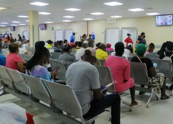 Moscoso Puello dio asistencia a más de 270 mil pacientes en 2021