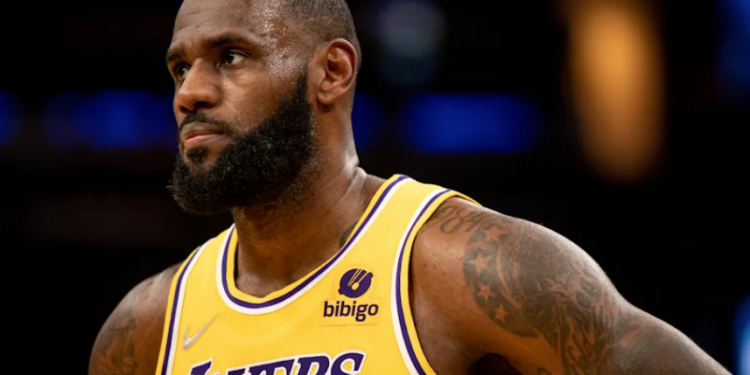 LeBron le pidió perdón a los hinchas de los Lakers
