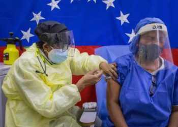 Venezuela comenzará este lunes a inyectar dosis de refuerzo contra la Covid-19