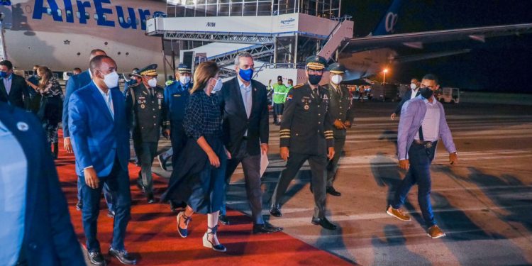 Presidente Abinader regresa con manos llenas de grandes proyectos y nuevas inversiones