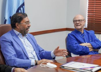 Director del INDRHI presenta a Hipólito Mejía proyectos a ejecutar en 2022￼