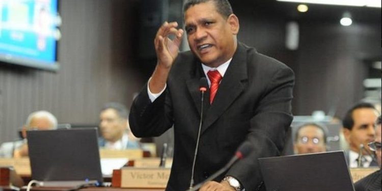 Bloque de Diputados de la Fuerza del Pueblo rechaza posición del gobierno ante Covid-19