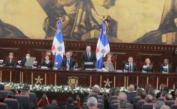 Eduardo Estrella llama a la unidad nacional frente a retos por conflicto bélico internacional 