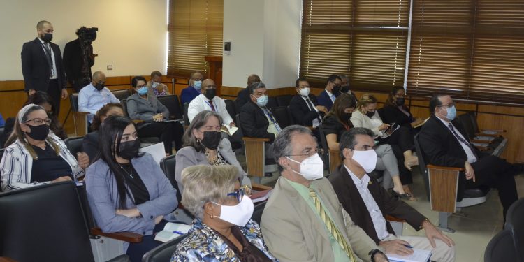 Tribunal Superior Electoral imparte taller titulado Enfoque Basado en Riesgo para colaboradores 