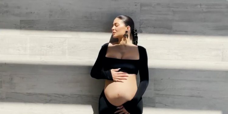 Kylie Jenner le da la bienvenida a su segundo hijo con Travis Scott￼