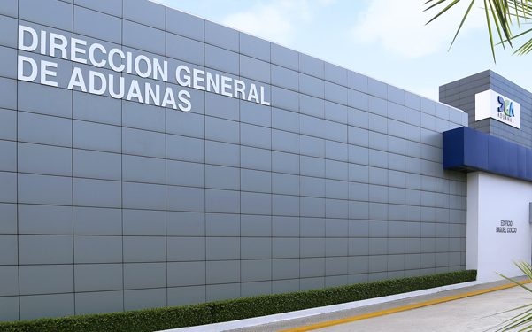 Tribunal Superior Administrativo conocerá medida cautelar anticipada de extrema urgencia  contra la Dirección General de Aduanas y la DGII