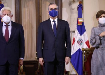 Abinader otorga nacionalidad dominicana al expresidente del gobierno español Felipe González