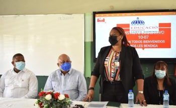 Directora Regional 10 destaca avances de la educación en gestión del ministro Fulcar 