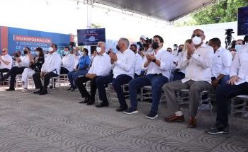 Presidente Abinader pone en funcionamiento corredor Churchill 