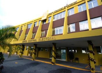 JCE responde a reconsideraciones hicieron FP y PLD a resolución regula precampaña￼