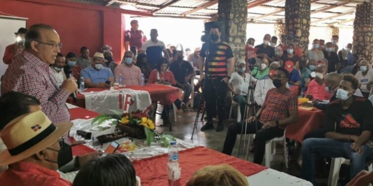 Quique Antún: problema de la migración haitiana «no está solo en la frontera, sino en todo el país»￼