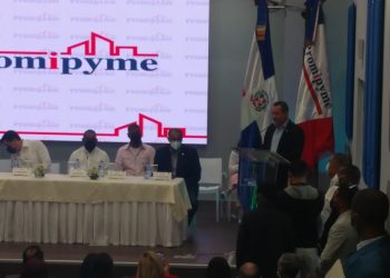 Promipyme entrega RD$ 14, 375,000.00 en préstamos a buhoneros de la Duarte￼