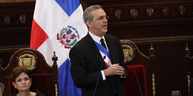 RD no cargará con Haití, Gobierno asegura protección de frontera con verja￼