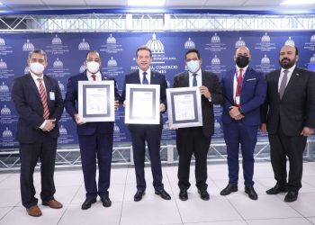 Reciben certificaciones ISO en cumplimiento regulatorio y antisoborno￼