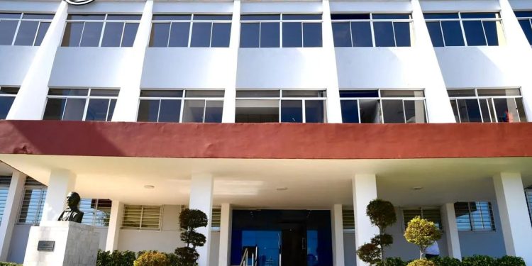 Constitucional permite la propaganda electoral en radio y TV en precampaña￼