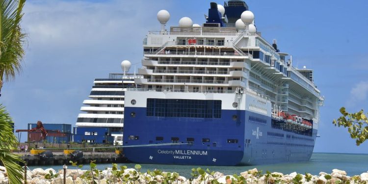 Barcos de cruceros traen 11,700 visitantes a los puertos Amber Cove y Taíno Bay de Puerto Plata