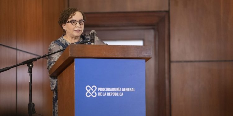La procuradora general aboga por un Ministerio de Justicia
