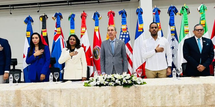 El Gobierno anuncia la Segunda Convocatoria para el otorgamiento de Becas Internacionales dirigida a profesionales dominicanos