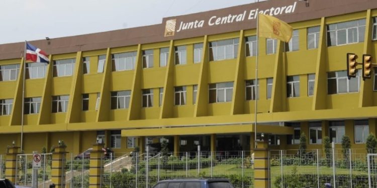 JCE niega respaldo al PLD para celebrar elecciones primarias este año