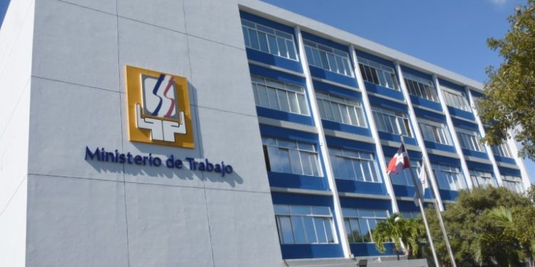 Ministerio de Trabajo lanza plataforma digital para solicitud de certificaciones
