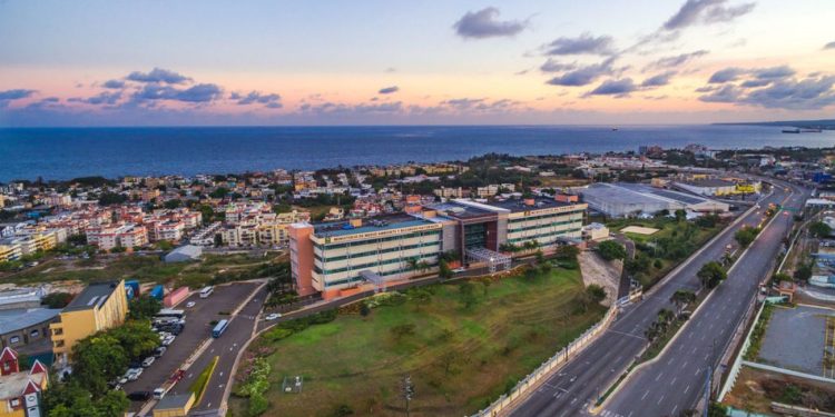 Gobierno garantiza alojamiento, alimentación y salud de turistas ucranianos en RD