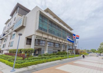 Tribunal condena a Luis Inchausti Rivera por violencia de género contra expareja