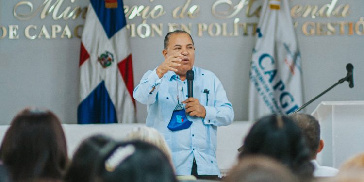 DIECOM valora evaluación del desempeño de Bienes Nacionales y el CEA