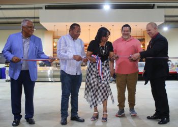 PETRONAN INAUGURA PARADOR EN PUERTO PLATA