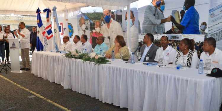Gobierno inicia en Haina Plan de Titulación de Terrenos