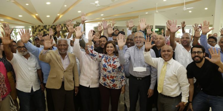 Margarita Cedeño afirma que obsesión de Abinader con el PLD no le deja gobernar el país