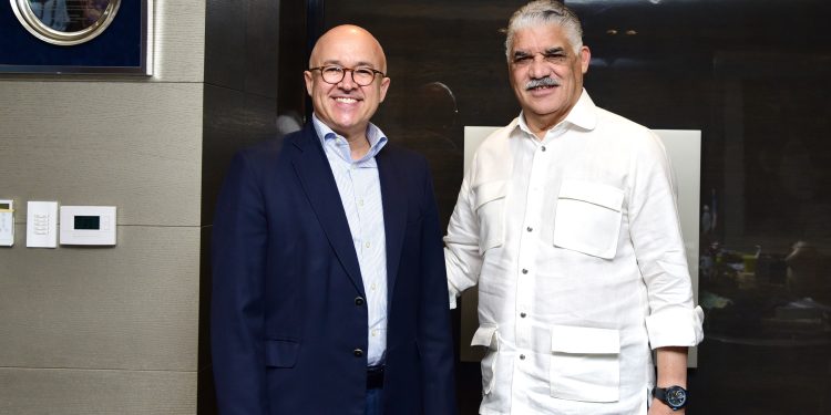 Domínguez Brito y Miguel Vargas estrechan lazos