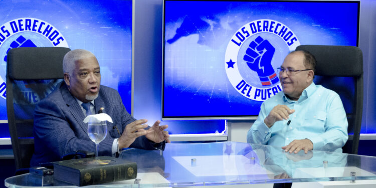 César Cedeño resalta interés del presidente Abinader para regularizar todos los bienes del Estado
