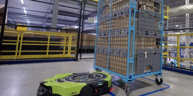 Amazon anuncia su primer robot de almacén móvil totalmente autónomo