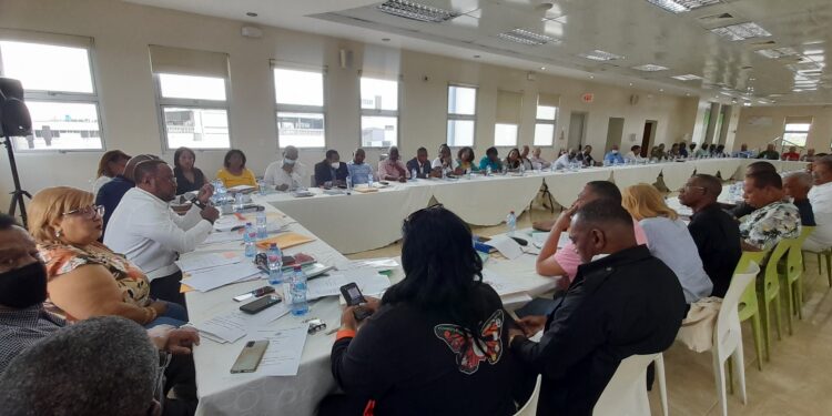 Comité Ejecutivo CNTD establece cesantía laboral es innegociable