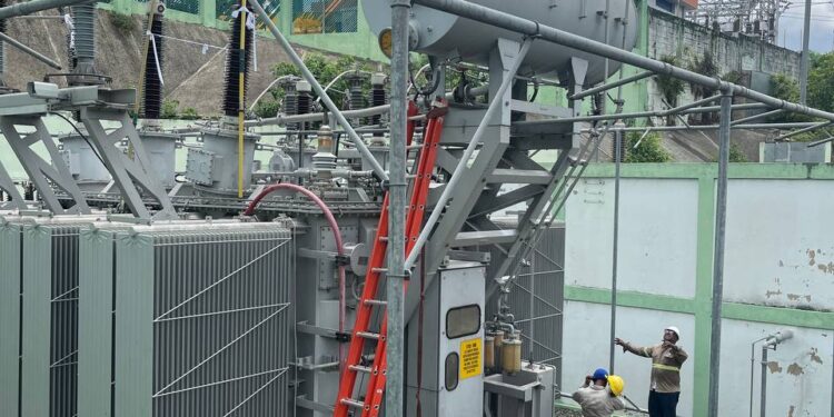 ETED REALIZA TRABAJOS EN AUTOTRANSFORMADOR DE ARROYO HONDO