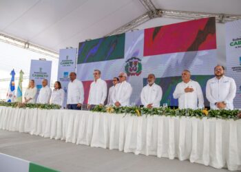 LA ETED INAUGURA PRIMER ANILLO A 345 MIL VOLTIOS, SUR-NORTE-ESTE, E INTERCONECTA LINEAS DE TRANSMISIÓN Y PONE EN SERVICIO SUBESTACIÓN CABRETO 345/138KV. 