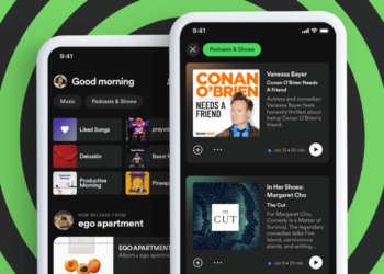 Spotify separa los feeds de música y podcast en la pantalla de inicio, también separa los botones de reproducción y reproducción aleatoria y por último agrega Social Mix