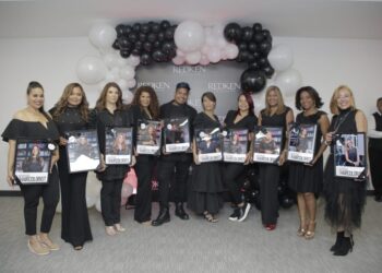 Certifican y reconocen a profesionales de la peluquería