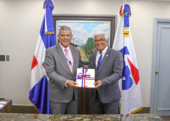 Bienes Nacionales y Ministerio de Administración Pública continúan en los trabajos de proceso de fusión