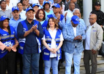 Gloria Reyes deja iniciado el Censo en Santo Domingo Oeste