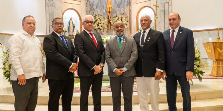 ETED EJECUTA OBRAS CON UNA INVERSIÓN SUPERIOR A LOS 12 MIL MILLONES DE PESOS, LO QUE COLOCARÁ AL SISTEMA NACIONAL DE TRANSMISIÓN EN UN SITIAL DE EXCELENCIA