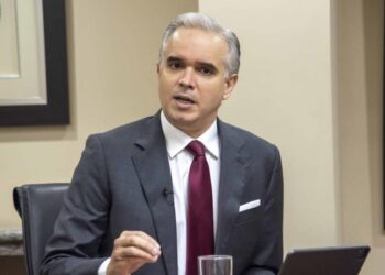Ministerio de Trabajo se une a Central Romana para solicitar que EE. UU. revoque veto a su azúcar